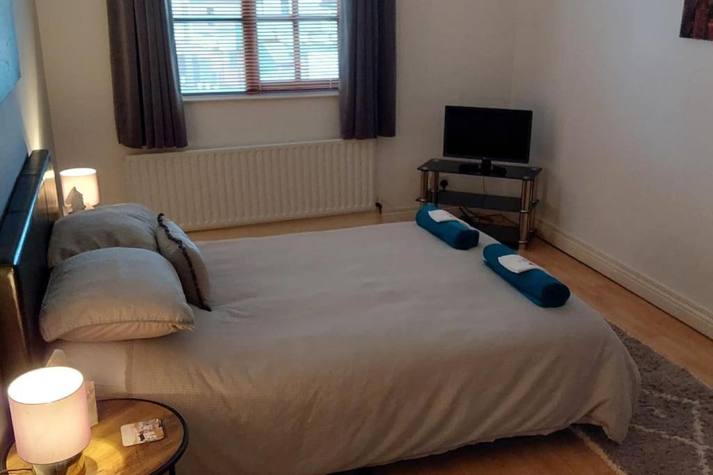 Apartament The Lighthouse Loft Whitehead Zewnętrze zdjęcie