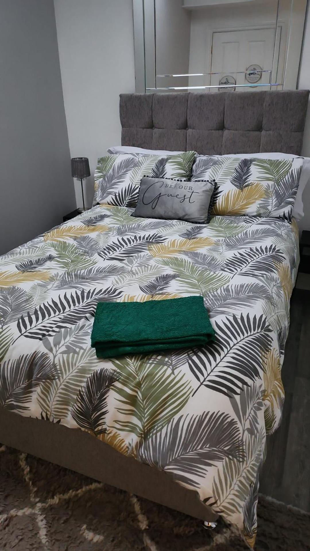 Apartament The Lighthouse Loft Whitehead Zewnętrze zdjęcie